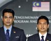malaysian-astronauts-sheikh-muszaphar-shukor-faiz-khaleed-2006-afp-bg.jpg